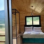 Oasis Chalet *