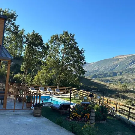 Oasis Шале Fshat i Ri (Gjirokaster)