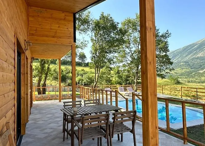 Шале Oasis Fshat i Ri (Gjirokaster)